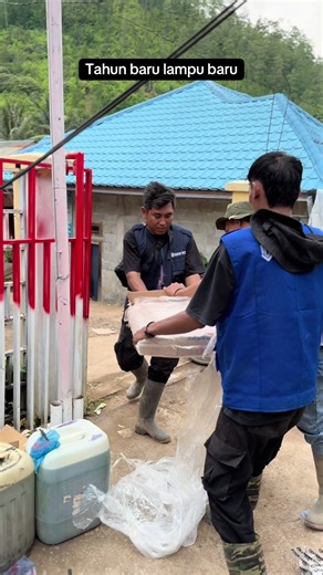 Memanfaatkan Panel Surya untuk Tahun Baru