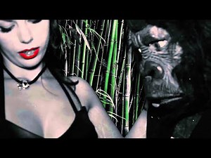 Messer Chups - Curse of Stephen Kong