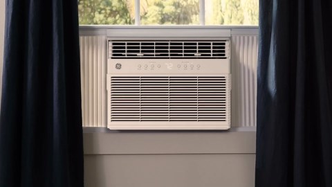 Amazon.com: GE 8,000 BTU Smart Heat/Cool with Heat Pump Electronic Window Air Conditioner for Medium Rooms up to 350 sq. ft., Perfect for Bedroom or Living Room, Remote Control, Easy Install Kit Included, White : Home & Kitchen