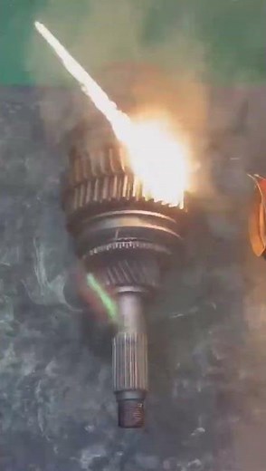 Ultra Super Fast Rust Laser Clean With 3000W Handheld Laser Cleaning Machine