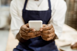 Why You Can't Trust Restaurant Reviews