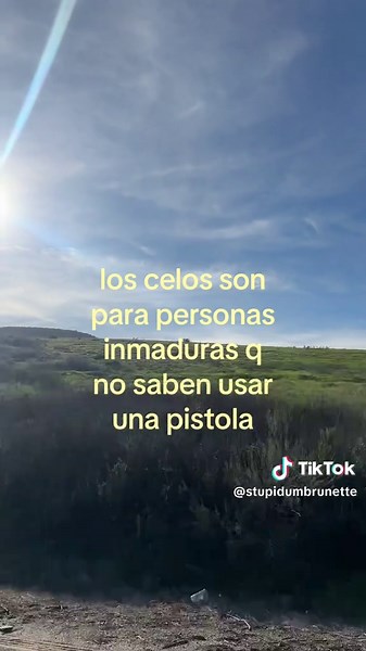 yellow font btw buenos días #spanish #yellowfont | yellow font