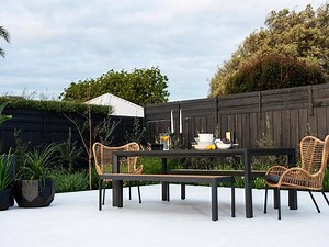 How To Paint A Deck - Bunnings Australia