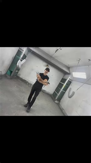 19 reactions · 6 comments | Love applying to a vintage Ferrari part the wrinkle paint finish. #wrinklepaint #ferrari #crinklepaint #vintageferrari #detailing | Fiuza's Auto Detailing | Facebook