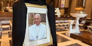 Trump orders flags at half-staff as a mark of respect to the Pope