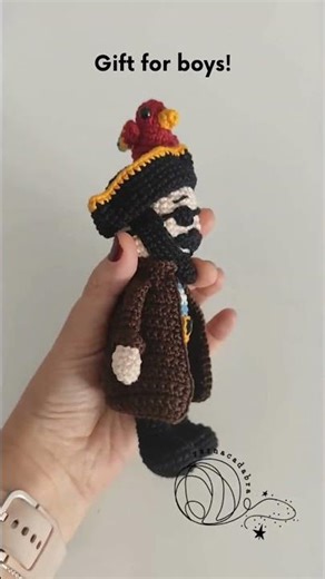 Pirate Crochet Pattern 🏴‍☠️ Hugo the Pirate & Parrot Amigurumi Tutorial