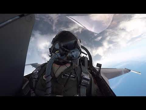 Inside F-16 Demo with Cockpit Audio