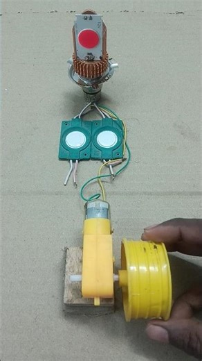 Turning on a plastic gear motor with 12v bike LED Light | #tech #project #shorts