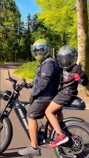 Riding 2up with the mini me on the Ariel Rider X-Class 60v #ebike