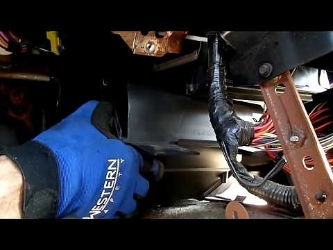 Saturn S- series Heater Core Removal