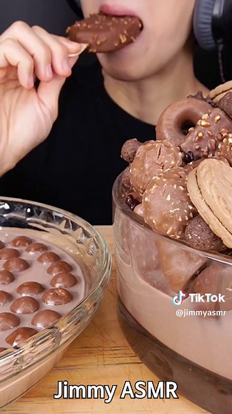Full Video YouTube Jimmy ASMR, Jimmy Eats #eating #asmr #chocolate #icecream #nutella #咀嚼音 #モッパン #大食い #食べる音 #チョコレート #アイスクリーム #초콜릿 #아이스크림