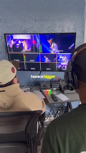 Church Launch on Instagram: "Stay organized with planning center 👇🏻 One of the best ways to lead your team well is through structure & organization, and that’s where Planning Center comes in ⚡️ With Planning Center, you can: ✅ Schedule your team for services and rehearsals ✅ Set service times and reminders so everyone’s on the same page ✅ Create your church itinerary for worship, preaching, and media flow ✅ Plan your songs, lyrics, and transitions ✅ Communicate with your team in one place, no 