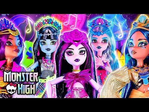"Welcome to Monster Fest" ft. the Ghoul Squad (Official Music Video) | Monster High