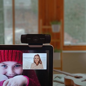 12K views · 30 reactions |  On the third day of Logi my pen pal gave to me,  a webcam that streams in HD. ✨ Tell us how you and your long-distance bestie keep in touch for a chance to win two C922 Pro Stream Webcams.  | Logitech | Facebook