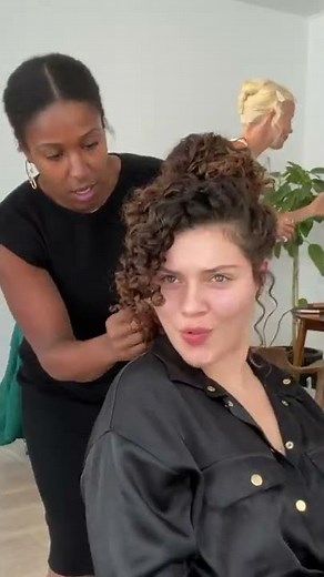 FORMAL CURLY UPDO HAIRSTYLE TUTORIAL