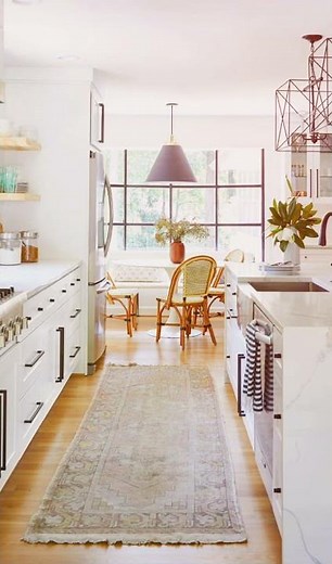“Small Space, Big Style: Stunning Galley Kitchen Ideas for Your Home”