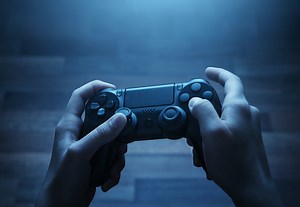 Visual Novels: 5 Characteristics of Visual Novel Video Games - 2026 - MasterClass