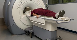 Magnetic resonance imaging (MRI)