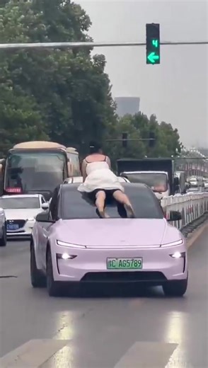 This is a great advertisement for Tesla. Look how strong the windshield is on that Model Y. Plus look at that acceleration. | Tesla Cybertruck