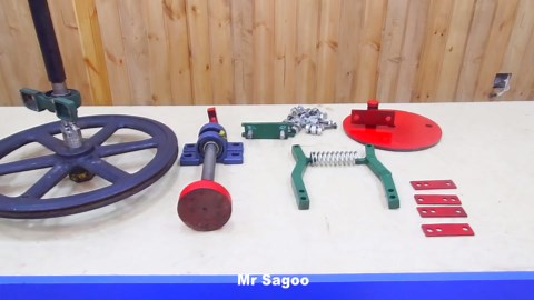 A blacksmith's hammer with your own hands