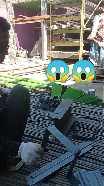 bend the strip plate for rainwater drainage