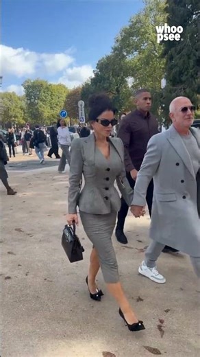 #JeffBezos e #LaurenSanchez tornano a #Parigi, durante la fashion week