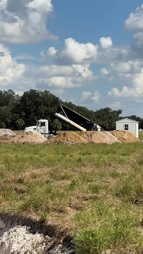 Fresh water for the livestock! #horse #horses #homestead #farm | Stephanie Moratto