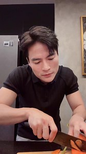 445K views · 11K reactions | Bảo bối à… mấy nay anh bận chứ anh ko có tha em ☺️ #VoTanPhat | Võ Tấn Phát | Facebook