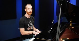 3 Left Hand Piano Patterns For Beginner Players | Pianote