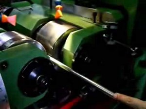 How to Use a Thread rolling machine