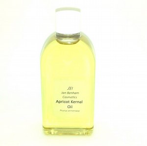 Apricot Kernel Oil | bol