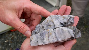 97K views · 993 reactions | 헦헻헼현혆 헥헶혃헲헿 헠헶헻헲 혂헽헱헮혁헲 ‍♂️⛏️ We recently visited the Snowy River Gold Mine, where Simon from Federation Mining shared the latest progress: ✔️ 80+ staff, 25 contractors on site ✔️ 150+ contractors needed during processing plant construction ✔️ 240+ staff once complete A big step forward for jobs and regional growth. | Development West Coast | Facebook