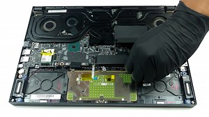 Inside MSI GS66 Stealth - disassembly and upgrade options | LaptopMedia UK