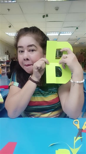 541K views · 13K reactions | Paper Letter Cutting - Uppercase Letters PART 1.......✂️樂✂️樂✂️樂✂️樂 | Teacher Sheila's Corner | Facebook