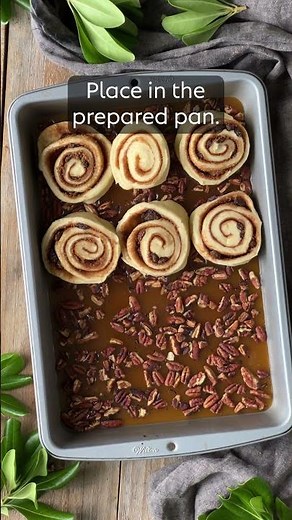 How to Make Pecan Sticky Buns