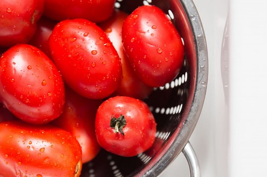 How to Freeze Tomatoes