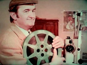70s projector operation "Project the Right Image" (16mm)