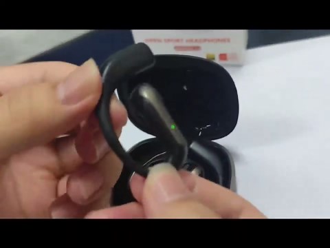 Retractable Travel Clothesline, Portable Clothes Line with Heavy Duty Pulleys & Carabiners, Windproof Clothes Drying Rope for Outdoor Camping, Travel, Indoor Home Use (White, 19 Feet with Clips)