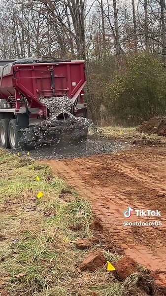 Got my gravel down on the road#spreader#gravel#grading#landscaping#Trucking