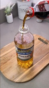 Coca-Cola Works Better as a Cleaner Than a Drink #cleaning #hack #lifehacks