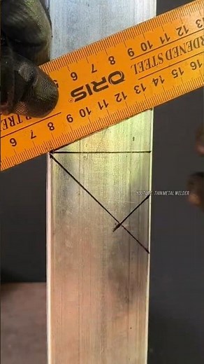The easiest trick to bend a square tube 135 degrees precisely #welder #metalwork #fabrication