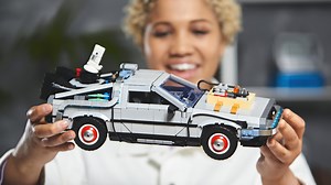 Every LEGO Back to the Future minifigure released so far
