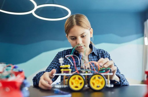 25 Cool & Exciting Electricity Experiments For Kids - Teaching Expertise