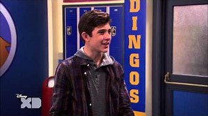 Lab Rats - Leo Vs Evil