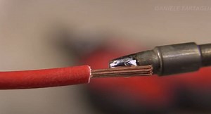 Speaker Wire Solder (How-to in 7 Steps)