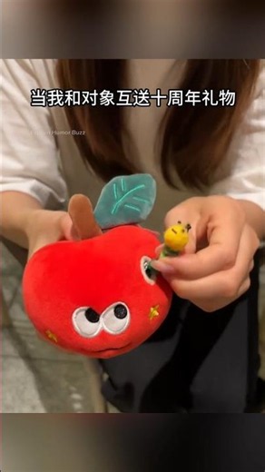 They Exchanged Gifts... But Her GiftWas So Special That She Burst intoTears