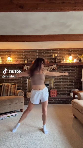 Three 8-Count Cheer Dance Routine