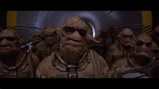 Zorg unveils the ZF1 weapon scene - The Fifth Element