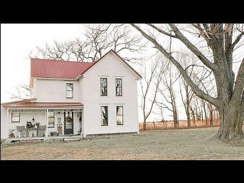 1893 Authentic Restoration Farmhouse Tour