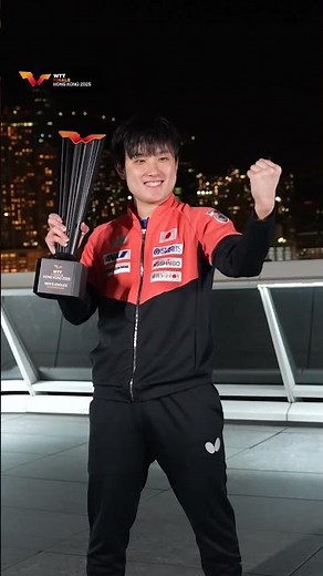 Lighting up the night sky at the Champion's Photoshoot 🌟#WTTHongKong #TableTennis